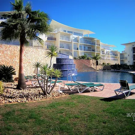 Luxury Sea View T2 Old Town דירה