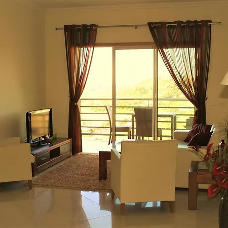 Luxury Sea View T2 Old Town אלבופיירה