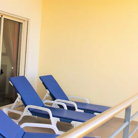 Luxury Sea View T2 Old Town דירה